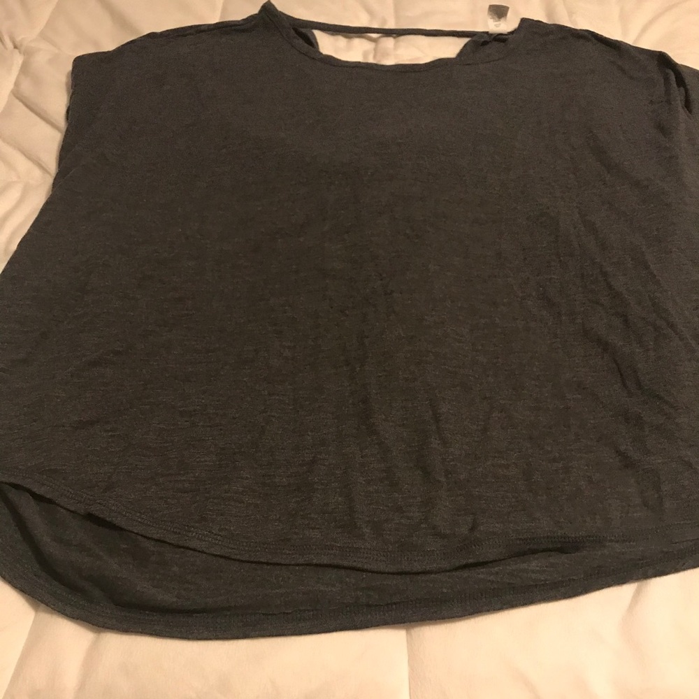 NWT Hi-Lo Workout / Lounge Shirt